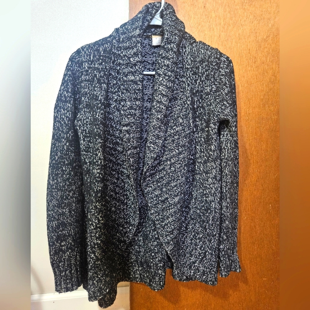 a new day Black and White Knit Cardigan Size Small